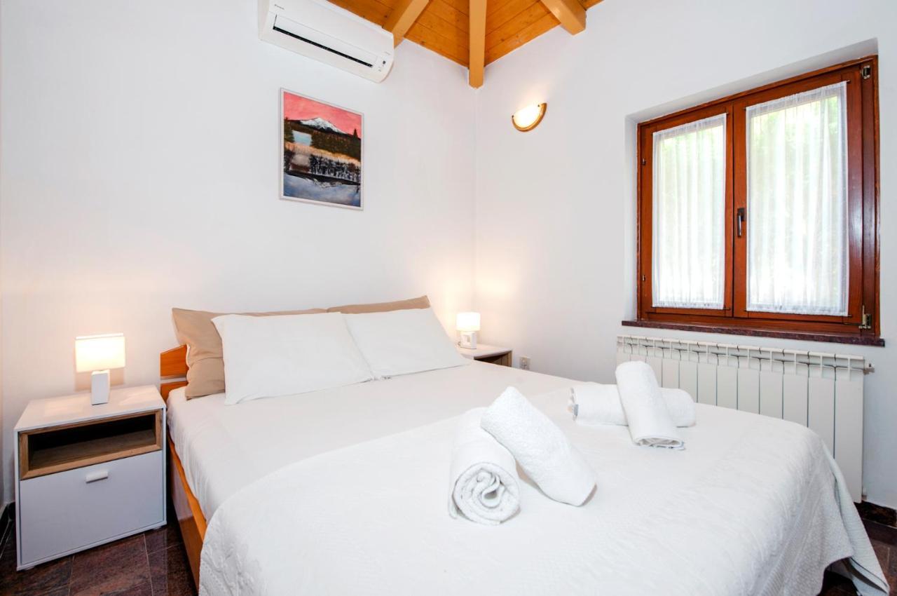 Apartments Carmelo Rovinj Exterior photo