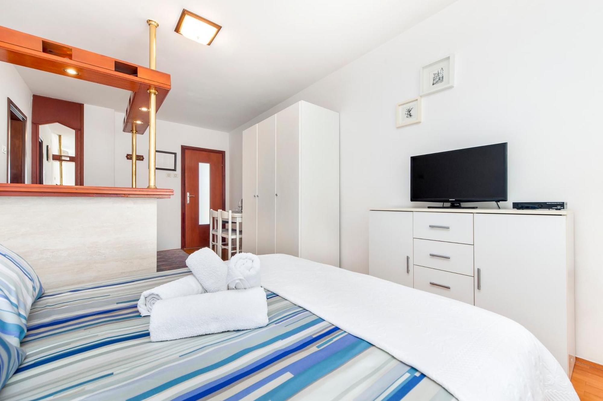 Apartments Carmelo Rovinj Exterior photo