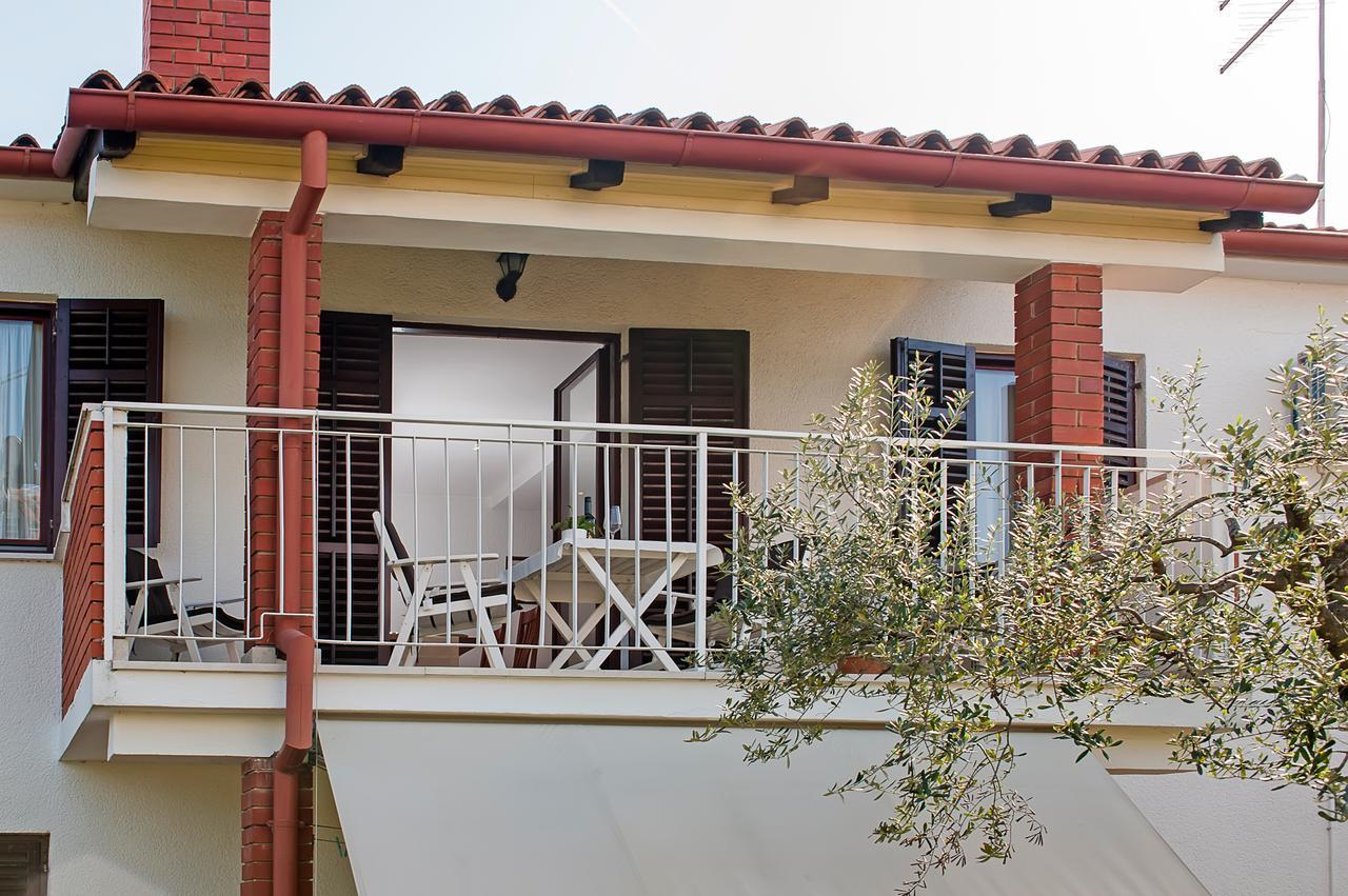 Apartments Carmelo Rovinj Exterior photo